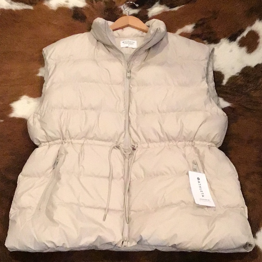 Athleta Cascade Down Vest size XL